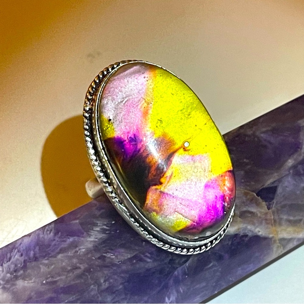 New Artisan Rare Natural Ammolite 925 Sterling Silver Oval Root Chakra Ring - Picture 12 of 14